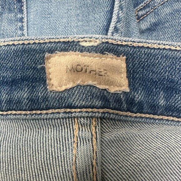 Mother Mid Rise Dazzler Ankle Fray Jeans Size 31 In Riding the Cliffside Wash - Picture 11 of 16